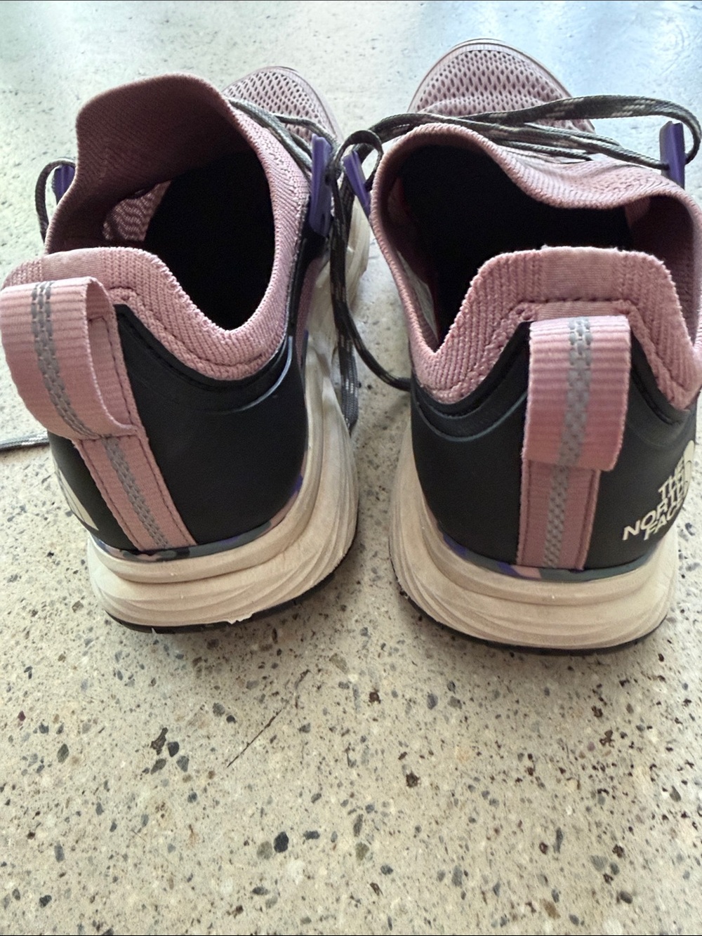 The North Face Women's Vectiv shoes size 9 - Picture 4 of 6